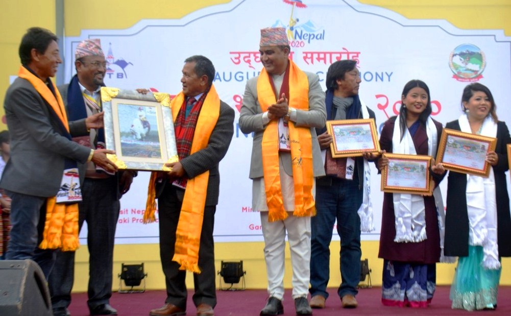 मुस्ताङको लोमान्थाङ चिनाउने दुई वटा म्युजिक भिडियो सार्वजनिक