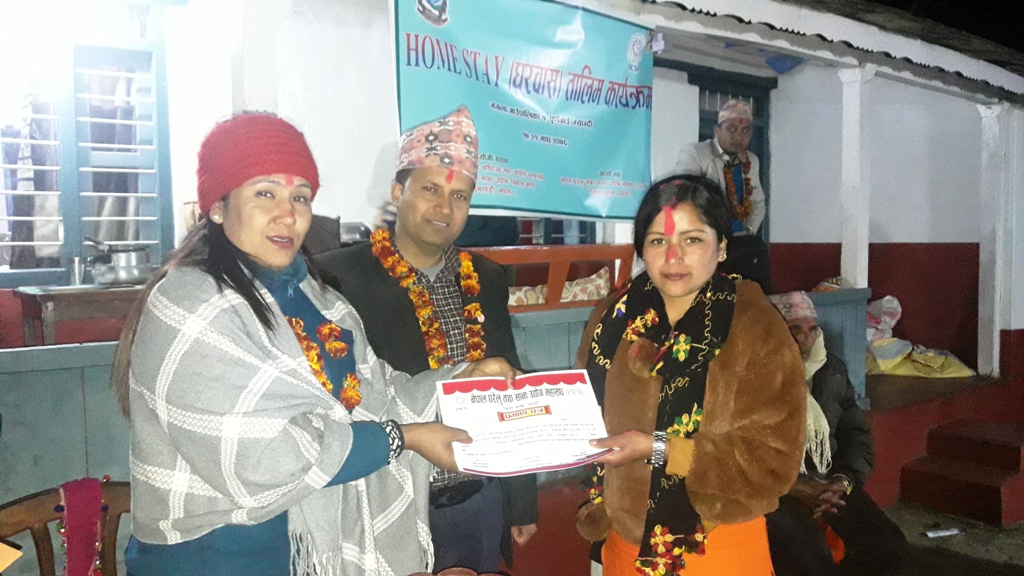 पूर्णगाउँमा होमस्टे सञ्चालनको तयारी, स्थानीयलाई तालिम