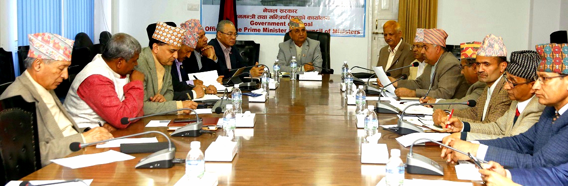 लकडाउनको समय लम्बाउन सिफारिस
