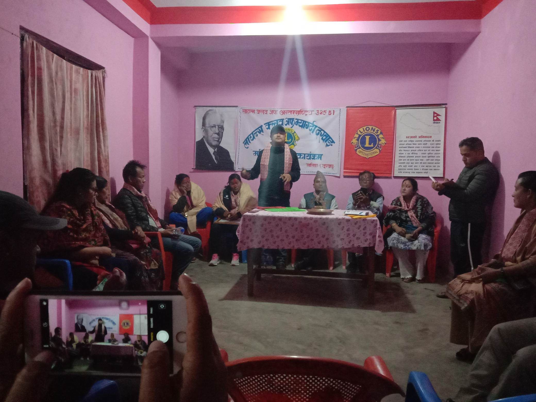 लायन्स क्लव अफ दरबाङ्ग म्याग्दीद्धारा भलिबल खेलाडी पुन र वडा अध्यक्ष बुढा सम्मानित