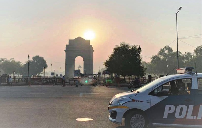 कोरोनाको संक्रमण नरोकिएपछि भारतमा "लक डाउन"