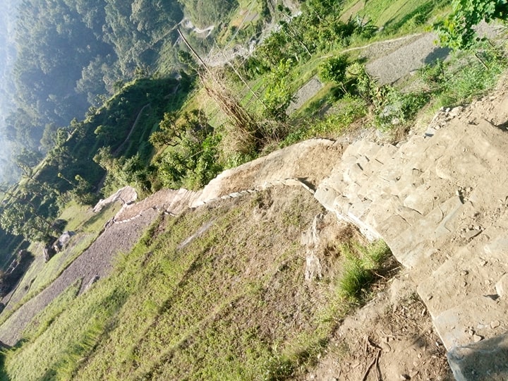 च्युरिबोटमा गोरेटो बाटो निर्माण (तस्बिर )