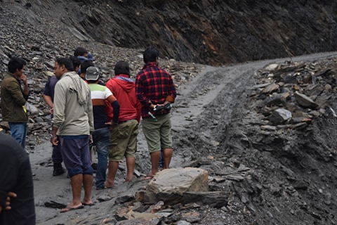कालिगण्डकीमा बेपत्ता टिप्पर चालक पुनको शव भेटियो
