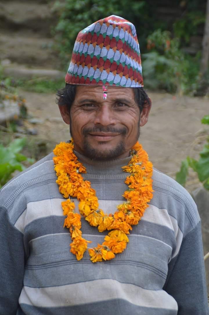 आगोले पोलेर गम्भीर घाइते भएका ताकमका खत्रीको उपचारका लागी आर्थिक सहयोग