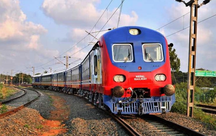 रेल्वे कम्पनीद्वारा १ सय २९ कर्मचारी माग, आवेदन पर्‍यो ३२ हजार