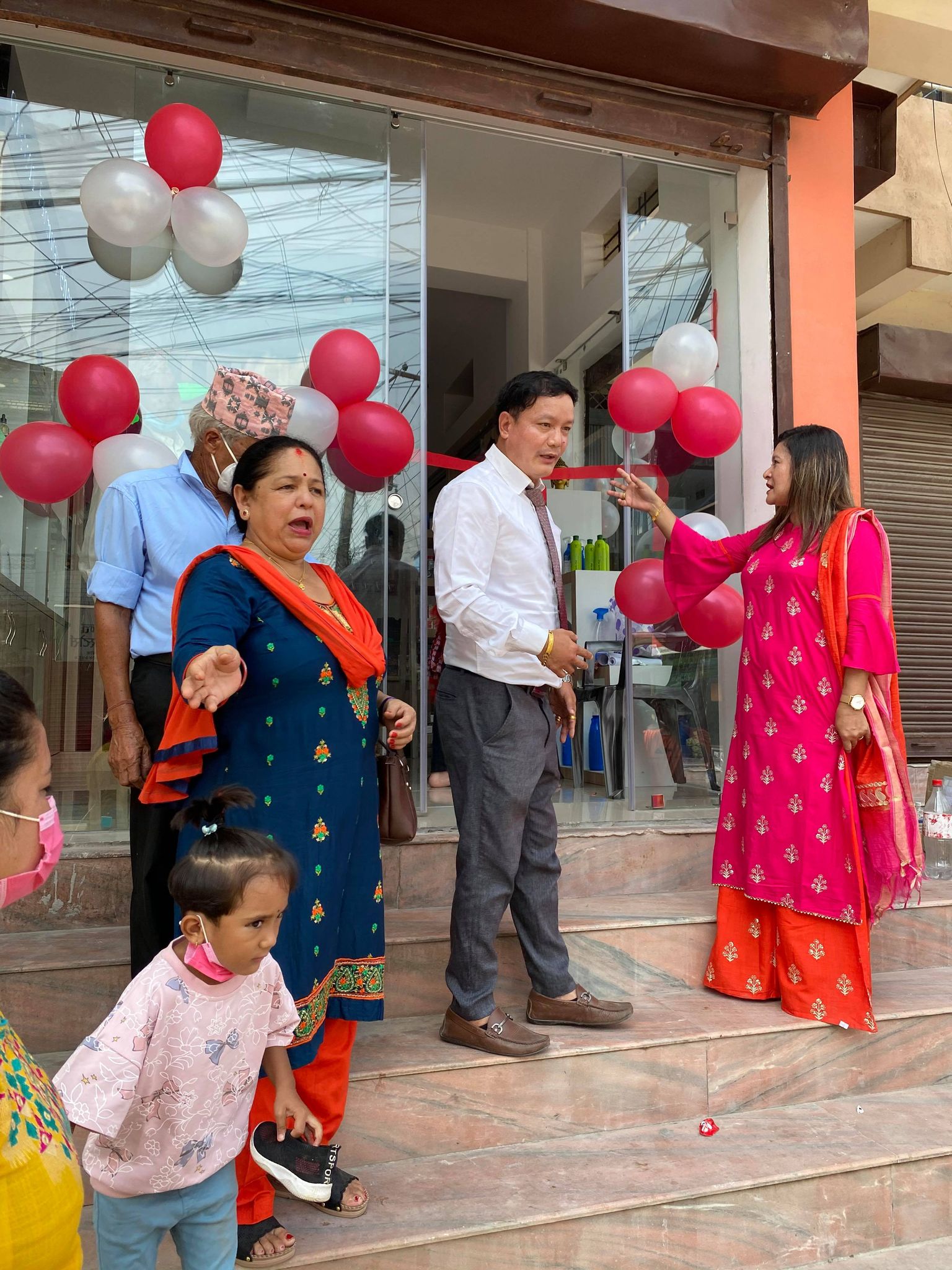 ओजे कोरियन कस्मेटिकको सातौं शाखा बुटवलमा