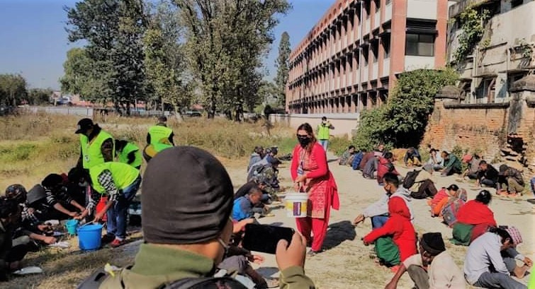 खुलामञ्चमा खुवाउँदै आइएको नि:शुल्क खाना अबदेखि थापाथलीमा खुवाइने