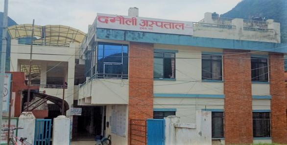 जिल्ला अस्पतालमा आइपुग्यो चार थान भेन्टिलेटर