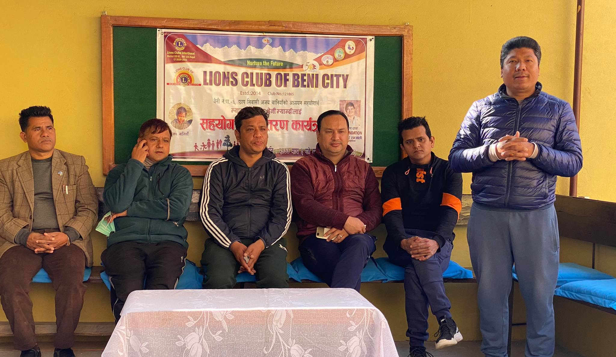 समाजसेवी राम्जालीद्धारा बालगृहलाई आर्थिक सहयोग