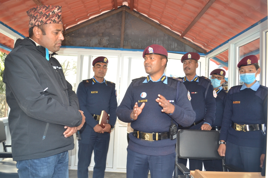 जिल्ला प्रहरी कार्यालयमा नागरिक  सहायता र स्तनपान कक्ष स्थापना (भिडिओ सहित)