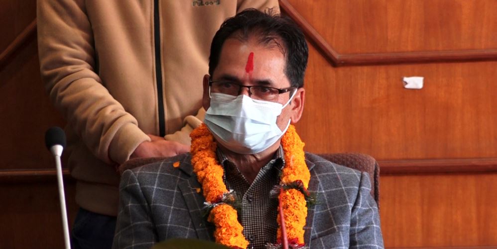 ‘श्री ५ को सरकार’ भनेकोमा मन्त्री थापाले मागे माफी