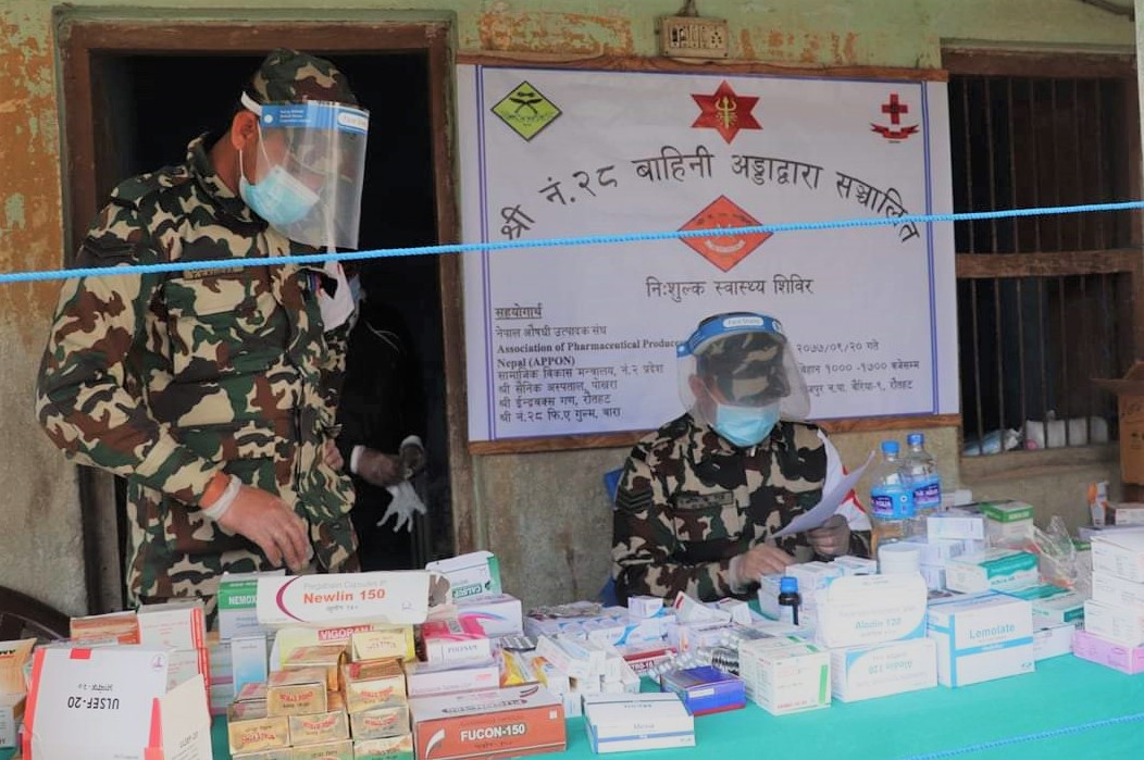 नेपाली सेनाद्वारा रौतहटमा निःशुल्क स्वास्थ्य शिविर