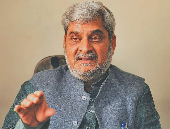 भारतले दिने कोरोनाविरुद्धको खोप बिहीबार नेपाल आइपुग्ने