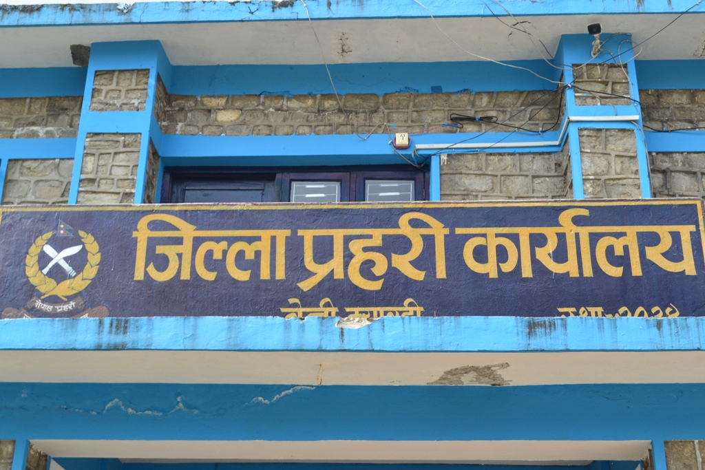 दश बर्षिया बालिकालाई यौन दुर्व्यवहार गरेको आरोपमा शिक्षक पक्राउ