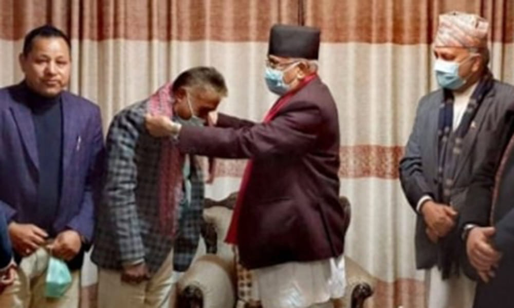 उपेन्द्र यादवका विश्वास पात्र डा. शिवजी यादव नेकपा ओली समूहमा प्रवेश