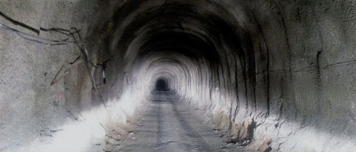 दियालो र तोरीको तेल बालेर निर्माण गरिएको ऐतिहासिक सुरुङ