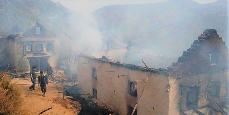 सल्यानमा आगलागी हुँदा २ घर जलेर नष्ट