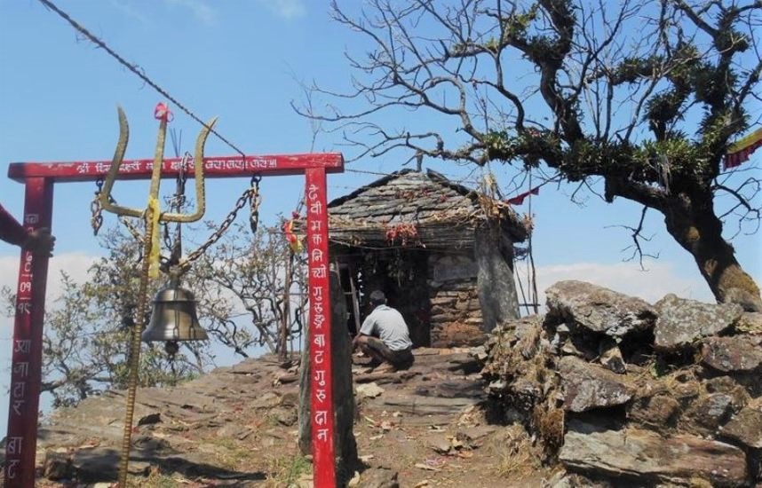 तनहुँको धुरी छिम्केश्वरीमा भक्तजन बढ्दै