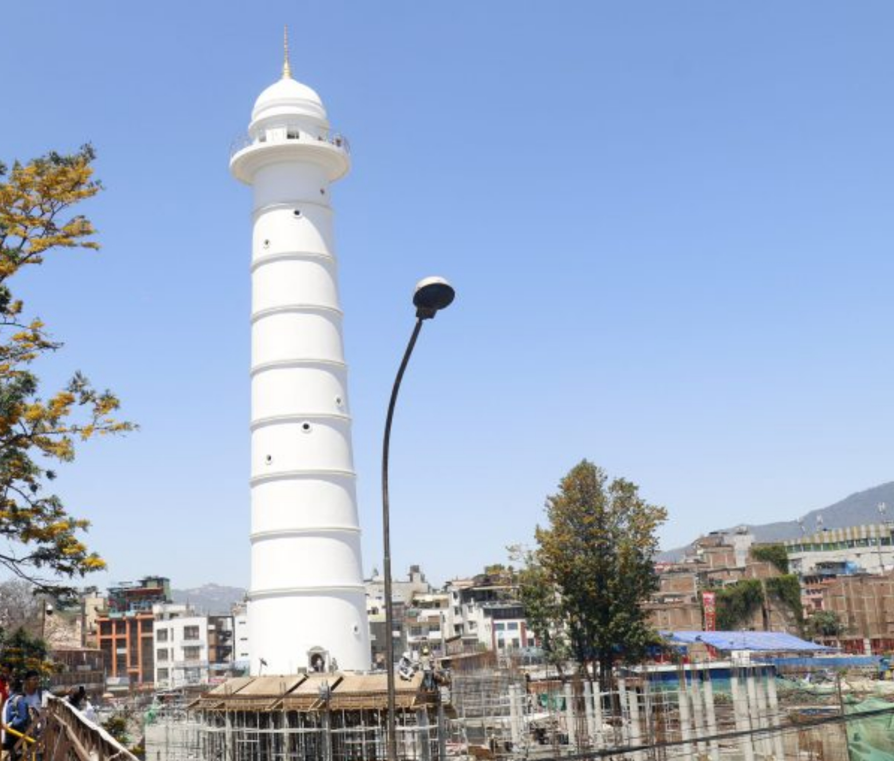 प्रधानमन्त्री ओलीद्वारा पुनर्निर्मित धरहराको उदघाटन