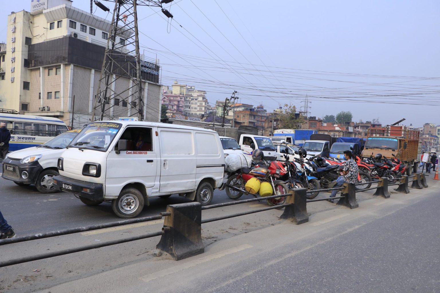 काठमाडौं उपत्यकामा बिनापास चलाएका ४ सय ११ सवारीसाधन ‘होल्ड’