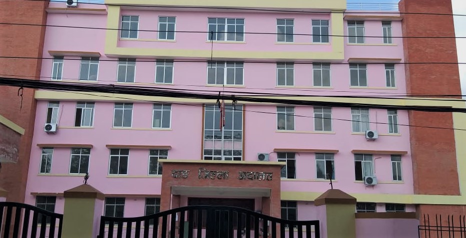 सहकारीको ५ करोड बढी हिनामिना गरेको आरोपमा गाउँपालिका अध्यक्षसहित २५ जनाविरूद्ध मुद्दा