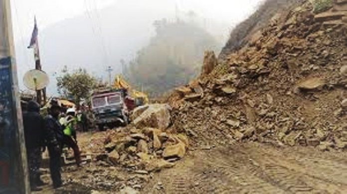 अवरुद्ध महाकाली राजमार्ग पुनः सञ्चालनमा