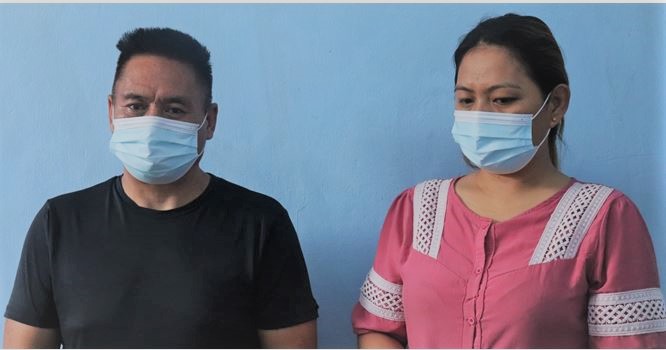 'डेट एक्स्पायर्ड' डेबिट कार्ड प्रयोग गरी एटीएमबाट रकम निकाल्ने दुई जना पक्राउ