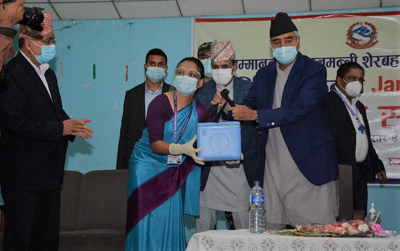 एक डोज लगाए पुग्ने जोन्सनको खोप दिन शुरु