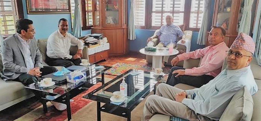 एमाले अध्यक्ष ओली र विप्लव समूहका नेताहरुबीच भेटवार्ता