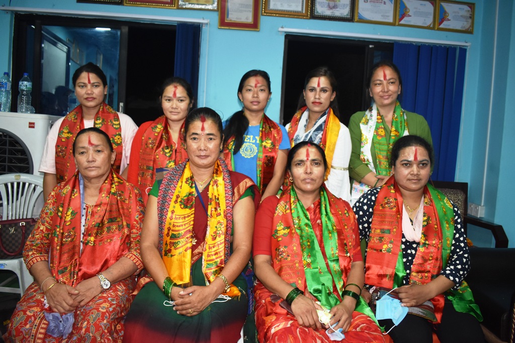 एसईई उत्तिर्ण हुने आमाहरुलाई सम्मान