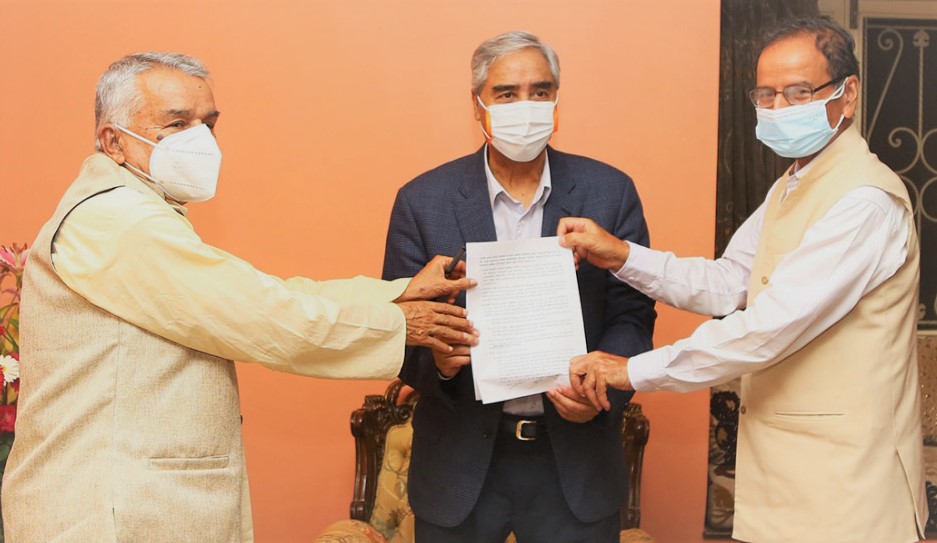कांग्रेस क्रियाशील सदस्यता प्रतिवेदन सभापतिलाई