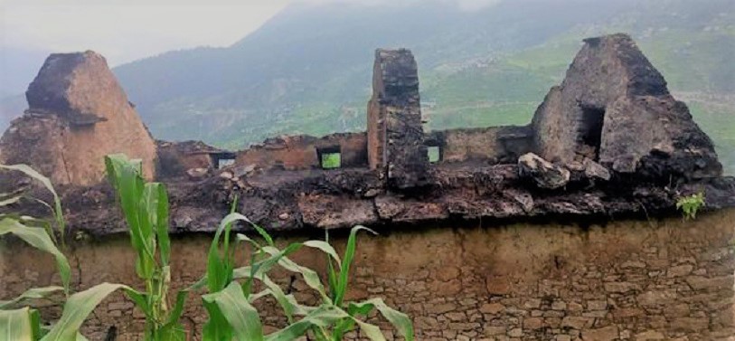 कालिकोटमा विद्युत सर्ट भएर आगलागी हुँदा एक घर नष्ट