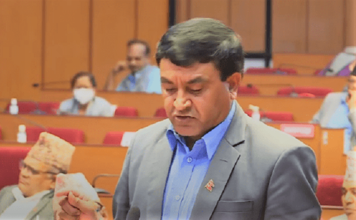 राष्ट्रियसभा सदस्य खिमलाल भट्टराईको प्रश्न– प्रधानमन्त्रीज्यू के गर्दै हुनुहुन्छ ?
