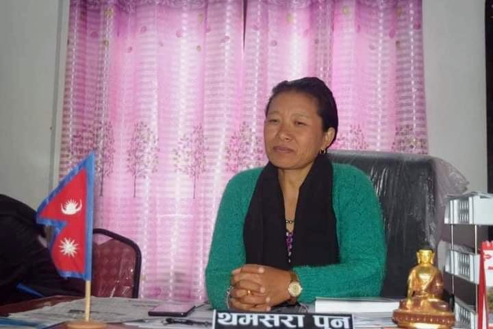 जन्मदिनमा गाउँपालिका अध्यक्ष पुनद्धारा शान्ति कोषलाई आर्थिक सहयोग