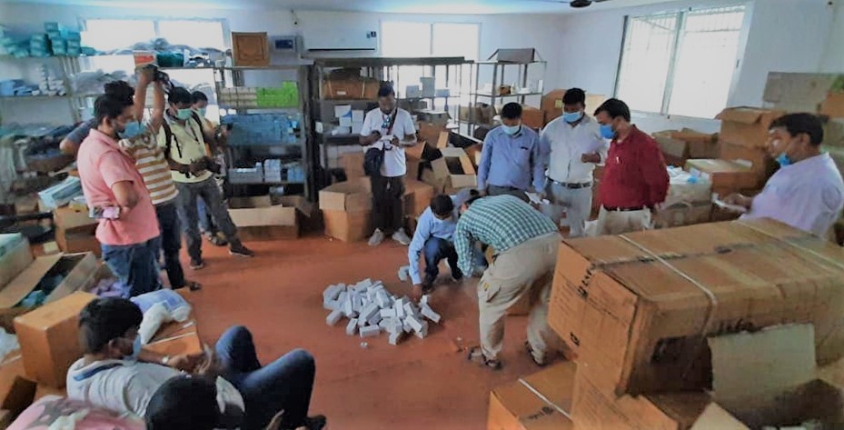 नारायणी अस्पतालमा अख्तियारको छापा