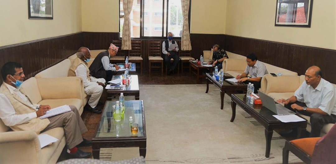 बिना निष्कर्ष सकियो कार्यदलको बैठक, दिउँसो ४ बजे पुनः बस्ने