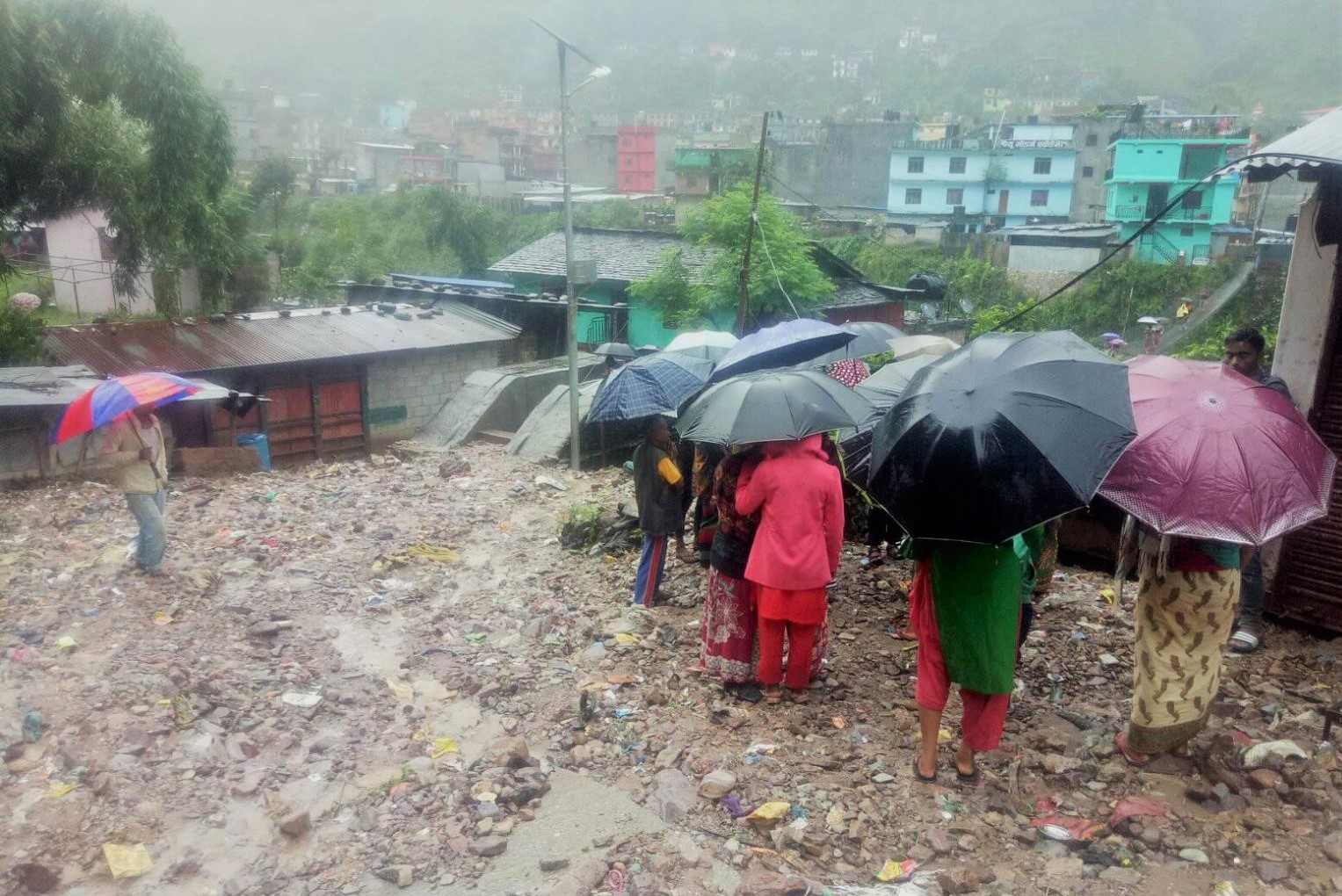 बागलुङमा बाढीले दुई घर पुरिए
