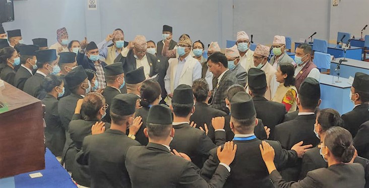 एमालेले गर्‍यो लुम्बिनी प्रदेशसभा बैठक अवरोध