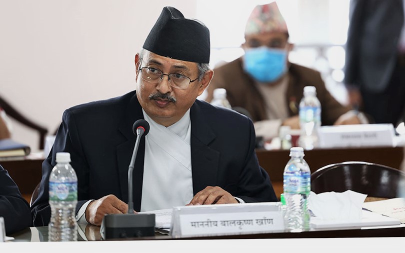अलपत्र पर्यटकको उद्धार गर्न गृहमन्त्रीको निर्देशन