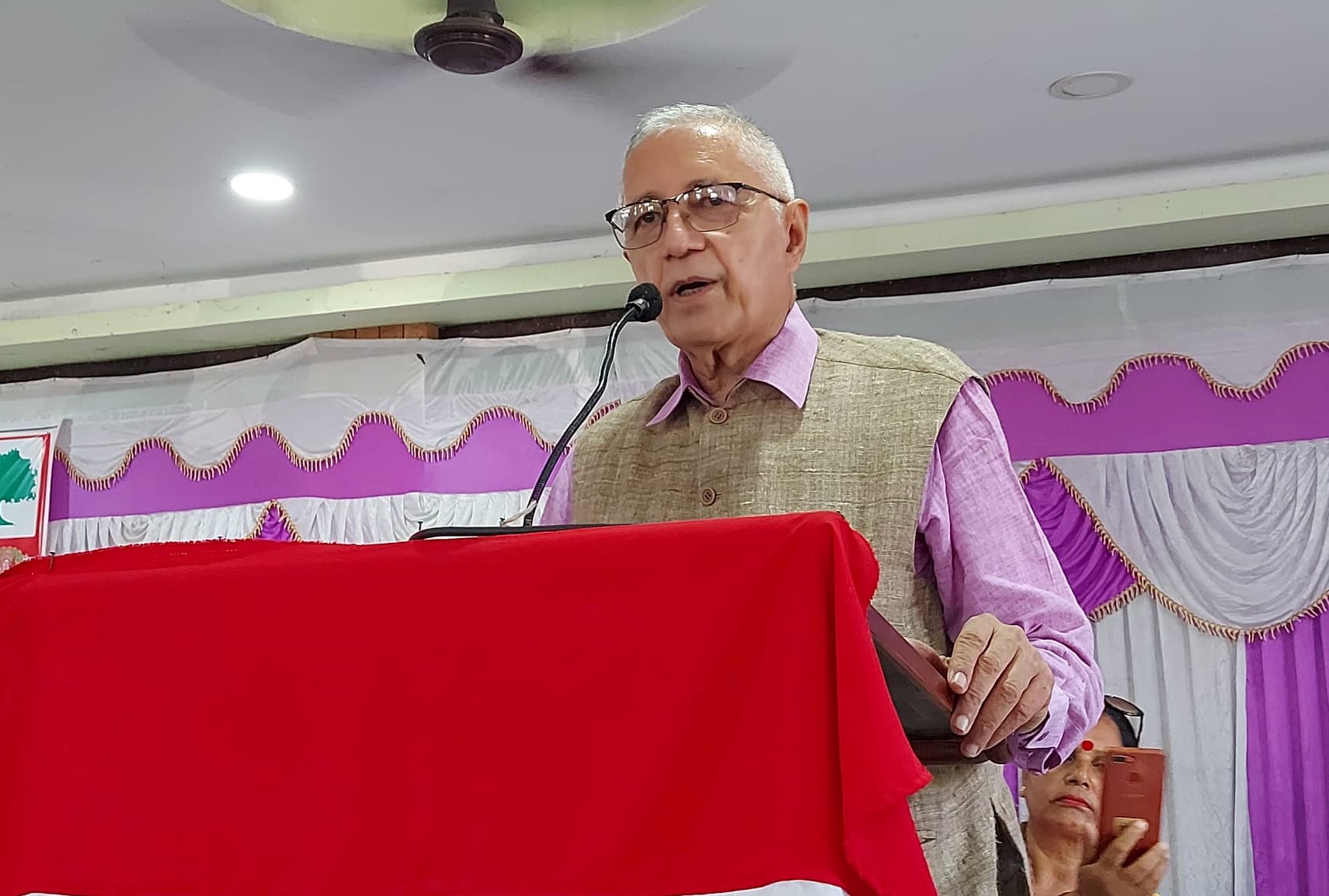 सभापतिको हैकम र मनोमानीले पार्टीको विधान धूजा–धूजा भयो : शेखर कोइराला