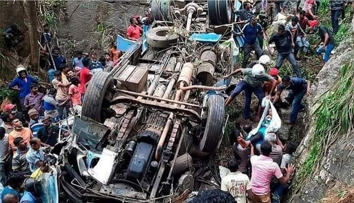 मुगु बस दुर्घटना : मृतक ३२ मध्ये २४ जनाको सनाखत