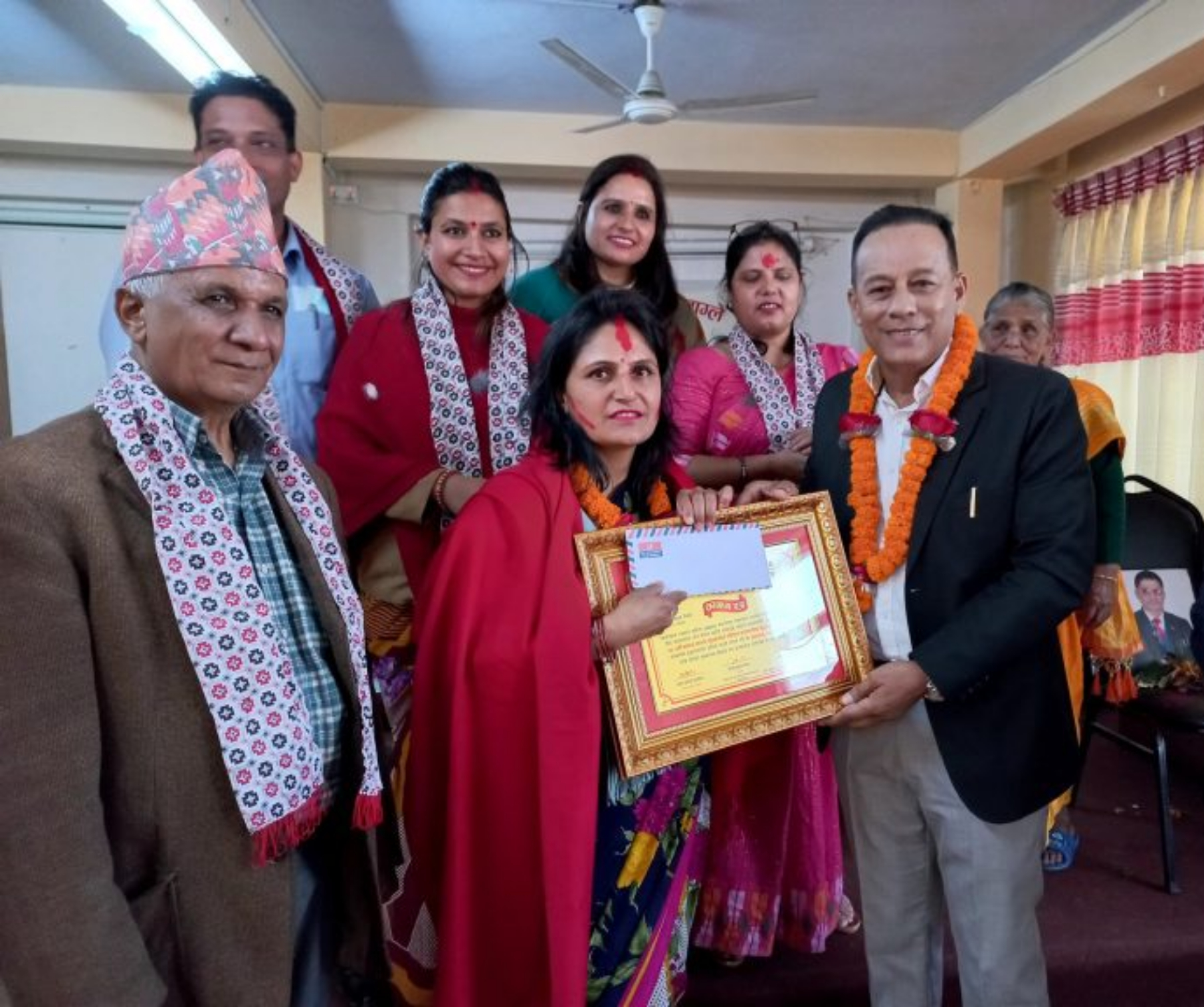 स्व.हरिश्चन्द्र वाग्ले क्रियाशील महिला पत्रकारिता पुरस्कार रेग्मीलाई प्रदान