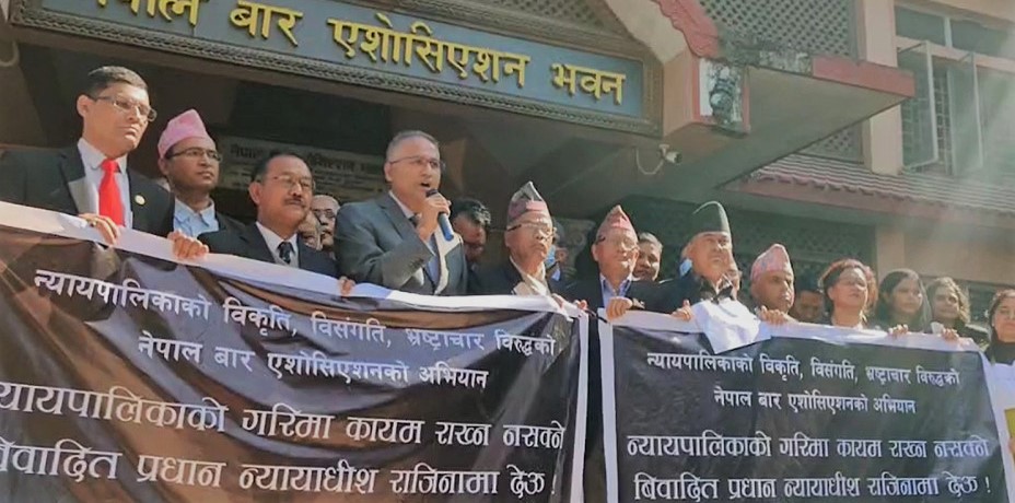 'प्रधानन्यायाधीश गुण्डाहरूका पनि नाइके रहेछन्'