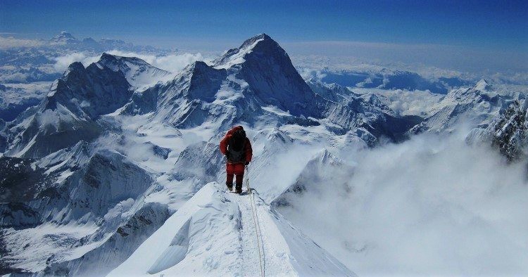 बेपत्ता आरोही खोज्न तालिम प्राप्त टोली परिचालन