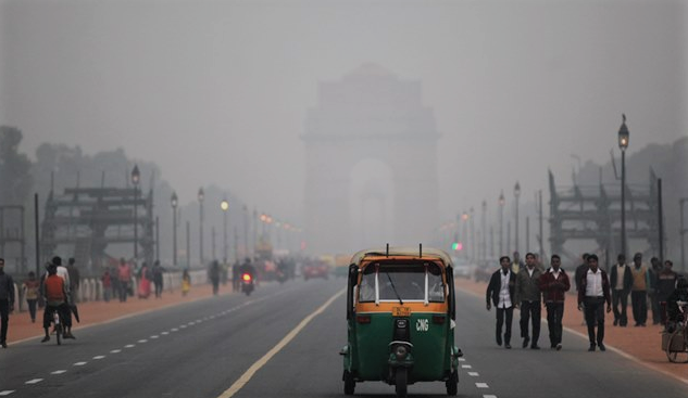 भारतमा वायु प्रदूषण अत्यधिक बढेपछि घरबाटै काम गर्न अदालतको आदेश