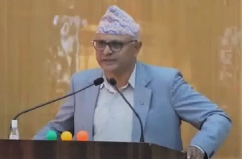 विश्वासको मत दिन्नौ तर सहकार्य गर्छौ : कार्की