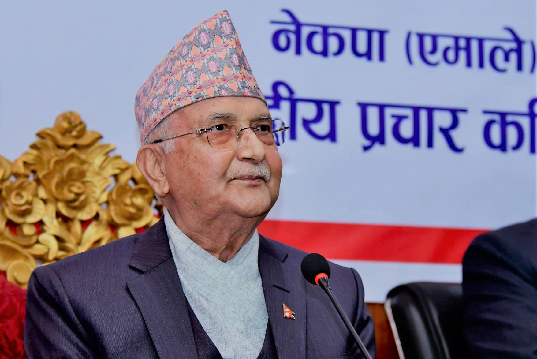 झापाबाट चुनाव लड्न प्रचण्डलाई ओलीको सुझाव