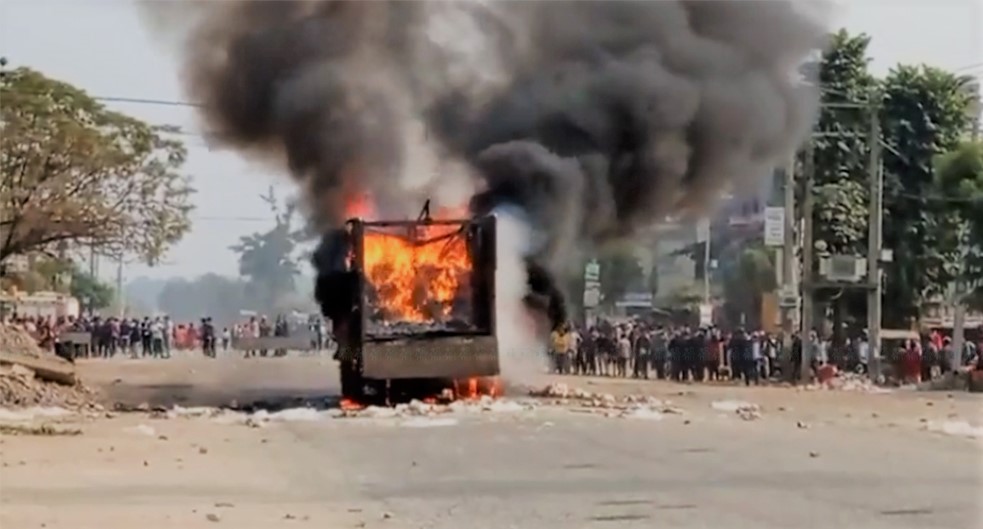लम्कीमा ट्रकको ठक्करबाट एक महिलाको मृत्यु, अवस्था तनावग्रस्त
