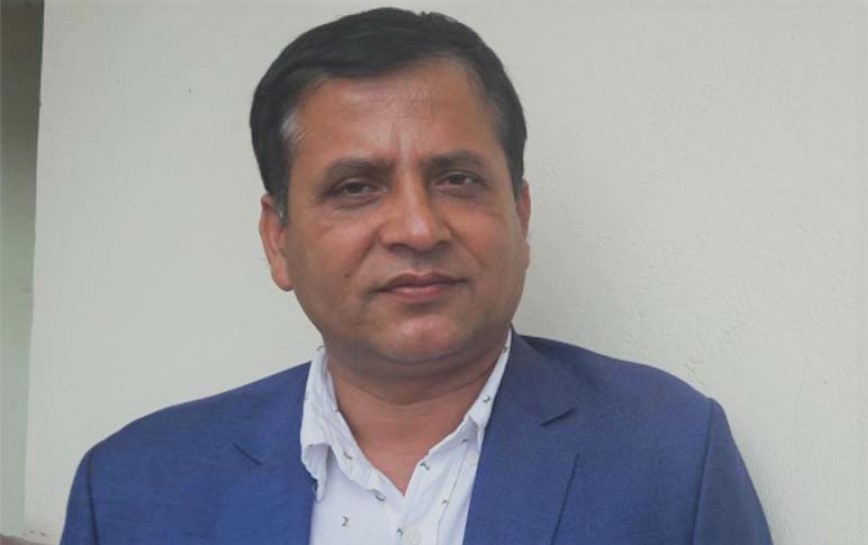 पेट्रोलियम पदार्थको मूल्य वृद्धिलाई राजनीतिक विषय नबनाऔं : कार्यकारी निर्देशक पौडेल