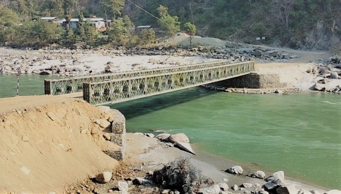 सुनकोसीमा बेलिब्रिज जडानपछि गाईघाट–दिक्तेल सिधा यातायात